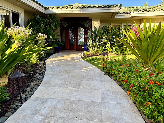 Front Patio entrence.