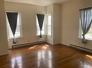 549 4th St #2, Fall River, MA 02721