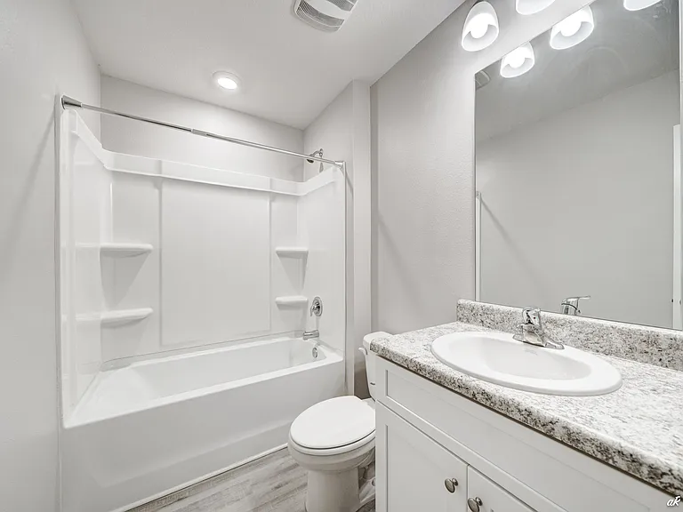 5028 Rivergrass Dr — Photo 11