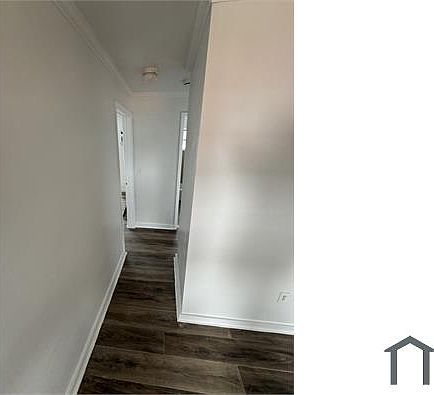 4th image of 1607 NW 16th Ave APT 4
