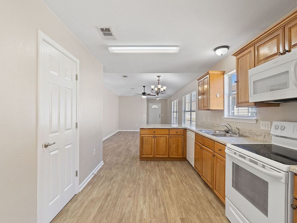 1st image of 4499 Governors St #4467