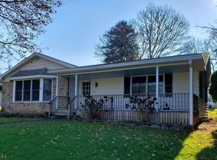 141 Main St, Bloomsbury, NJ
