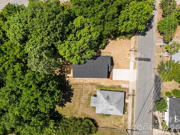 4th image of 1511 W Horah St