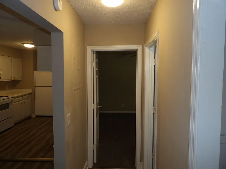 139 Lawrence St — Photo 25