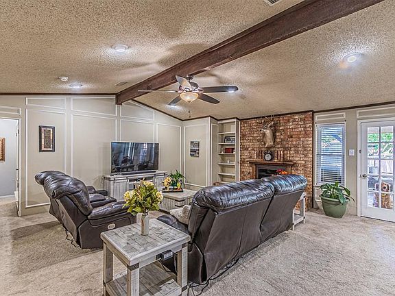5th image of 1535 Skyview Dr