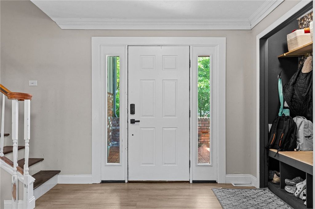 Apartment in Beavercreek, Greene - More