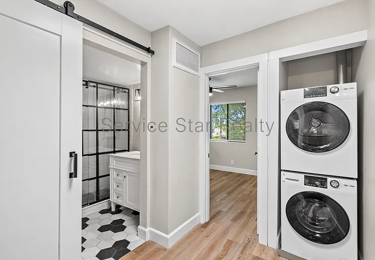 3501 N 64th St #26 — Photo 13