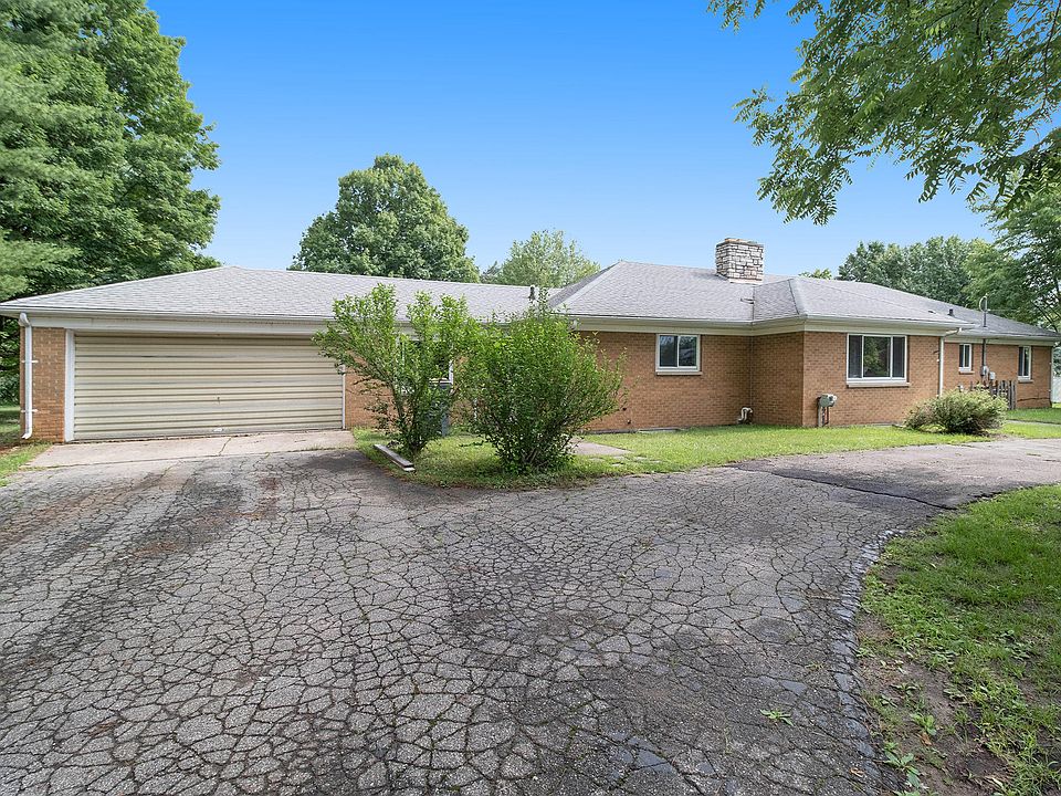 1st image of 2330 W Milham Ave