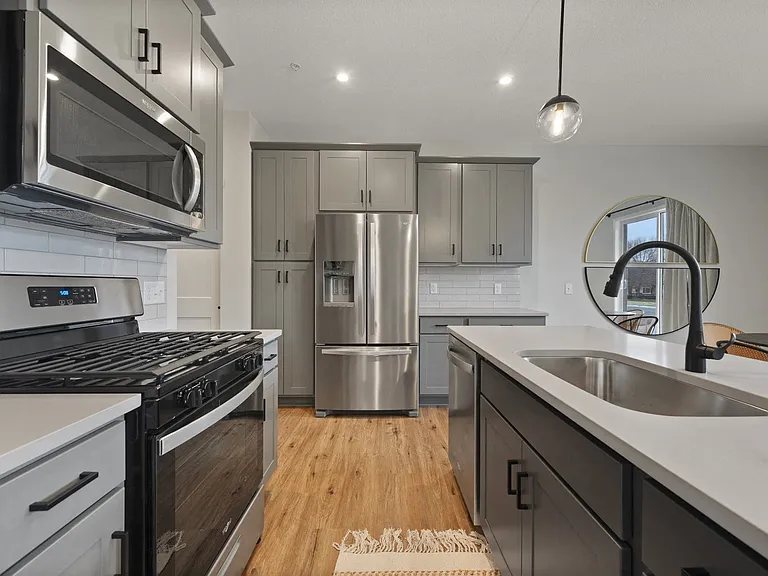 Foxtail Hollow Townhomes — Photo 20