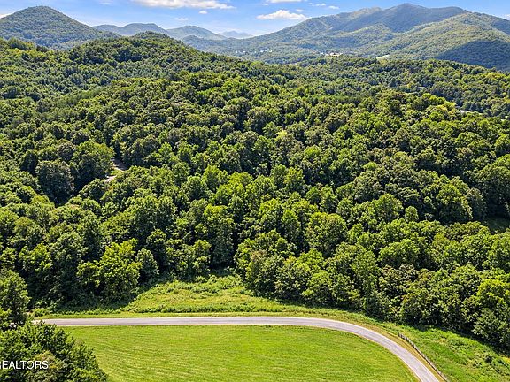 2nd image of Cecil Davis Rd