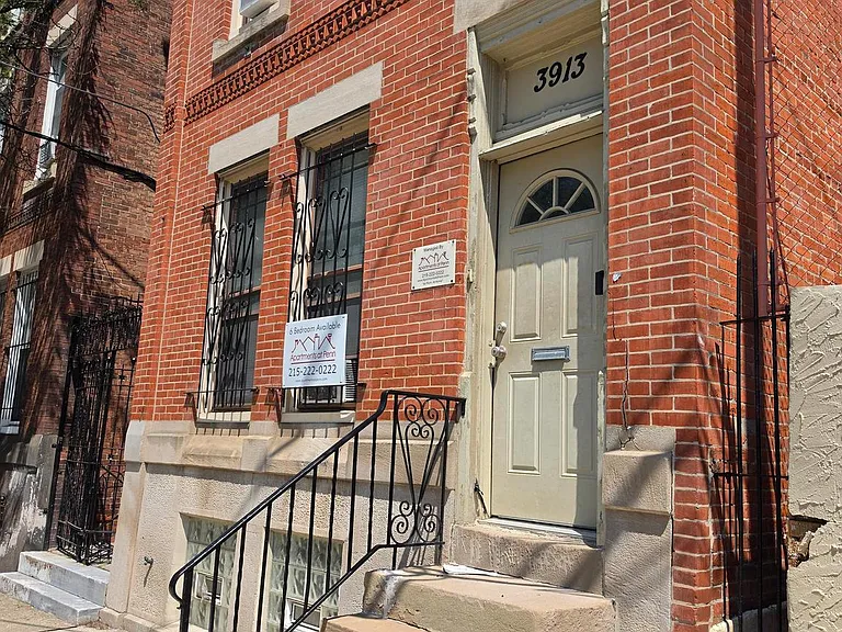 3913 Baltimore Ave — Photo 1