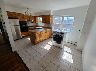 273 Balcom Ave #2, Bronx, NY 10465