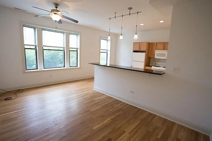 5301-5307 S. Maryland Avenue — Photo 14