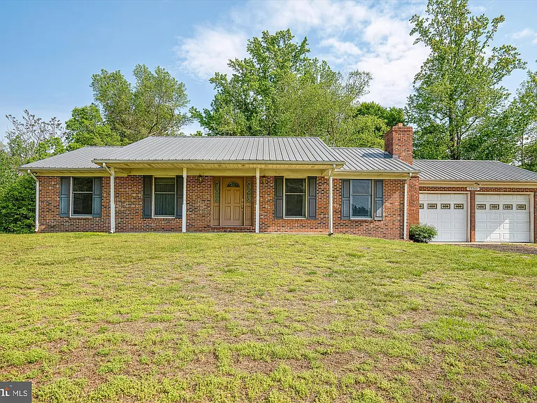 13245 Croom Rd — Photo 70