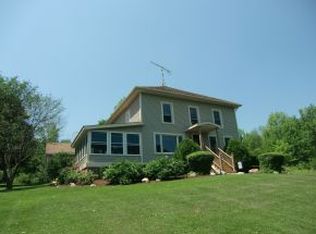 1634 East St, New Haven, VT 05472
