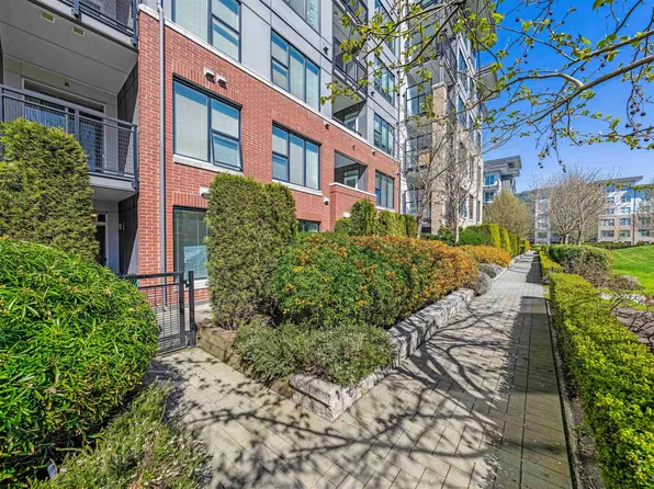 9366 Tomicki Ave #121, Richmond, BC V6X 0C4