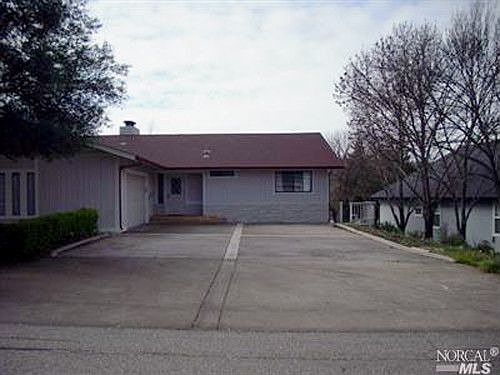 2nd image of 18931 Deer Hollow Rd