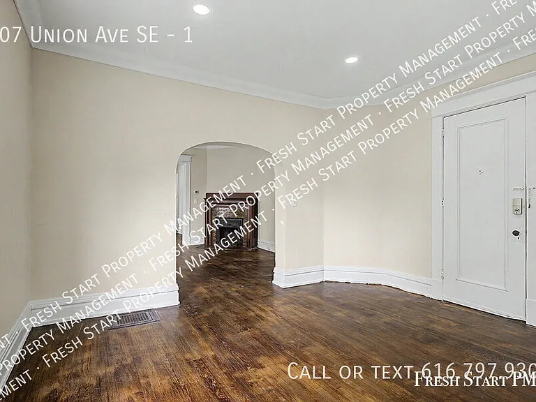 507 Union Ave SE #1 — Photo 8