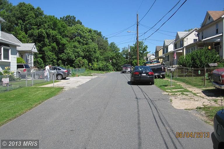 2nd image of 1215 62nd St