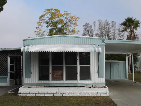 7825 Sunrunner Dr, New Port Richey, FL 34653