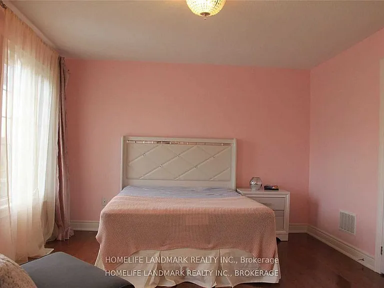 2245 Carm Dr — Photo 7