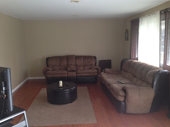 2nd image of 10 Joyce Ave
