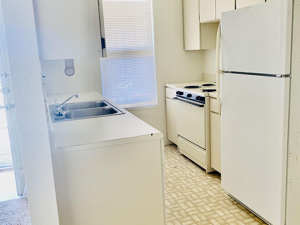 Helena Manor 40 Apartment Rentals Nederland, TX Zillow