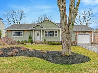 229 Melrose Ave, Middlesex, NJ 08846