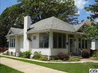 637 N Poplar St, Seymour, IN 47274
