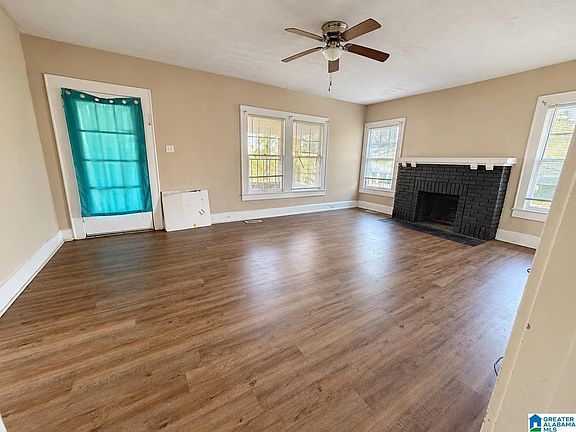5th image of 1813 28th St