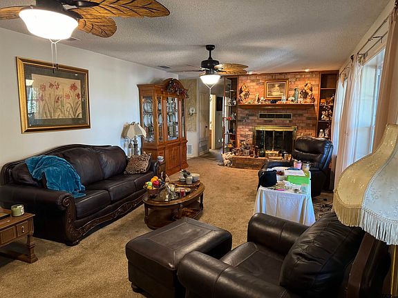 5th image of 312 Hideaway Ln E