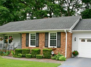 3514 Johnson St, High Point, NC 27265