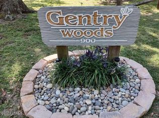 900 Brotherhood Rd APT G2, Beaufort, SC 29902