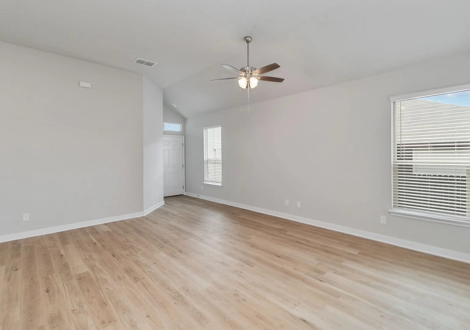 Brand-New 3-Bedroom Emma Park Home with Private Yard & 2-Car Garage — Photo 4