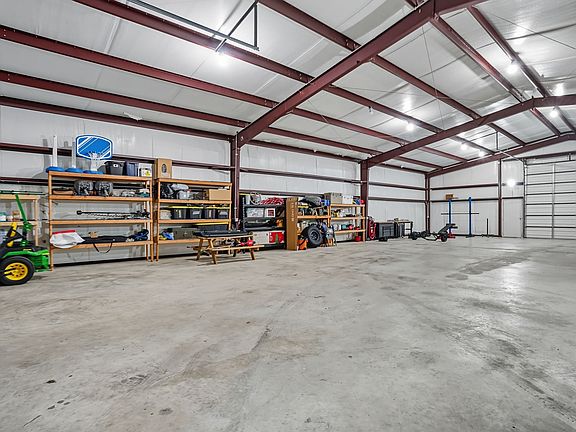 4th image of 213 Audra Cir