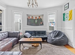 225 L St #2, Boston, MA 02127