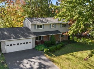 8015 Thyme Cir, Liverpool, NY 13090