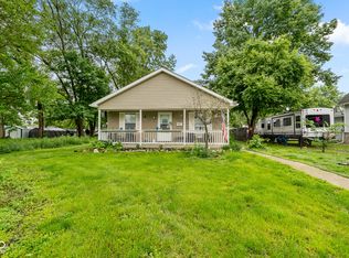 300 E Washington St, Mooresville, IN 46158