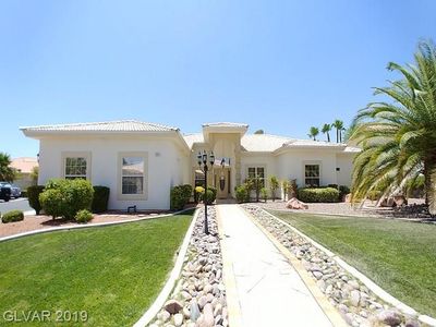 7481 Crystal Cave Dr, Las Vegas, NV, 89117