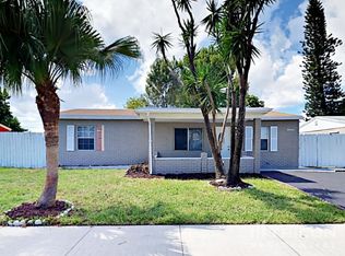 1521 SW 68th Ter, Pompano Beach, FL 33068