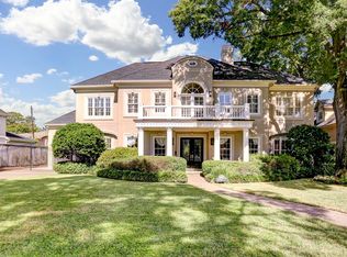 5182 Huckleberry Cir, Houston, TX 77056