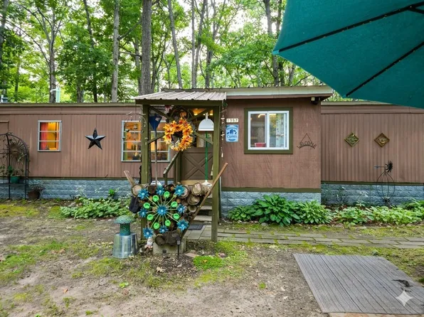 1357 E Grand Blvd, Topinabee, MI 49791