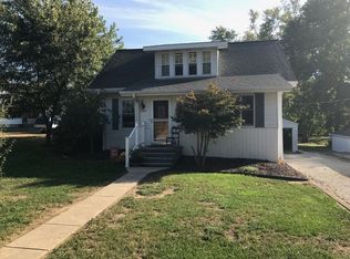 243 Apraw Rd, Washington, IN 47501