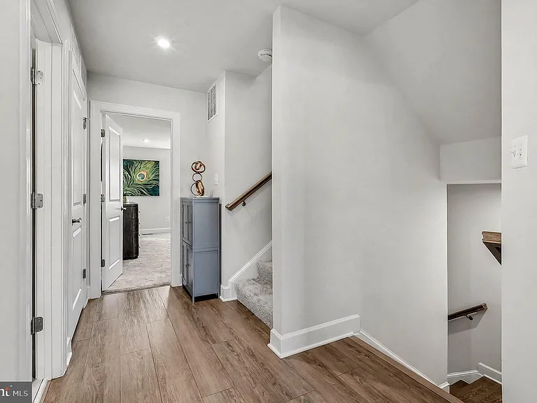 10878 Foxtrot Cir — Photo 27