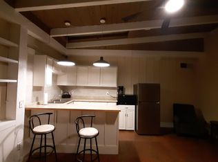 2137 Madeira Dr NE #4, Albuquerque, NM 87110