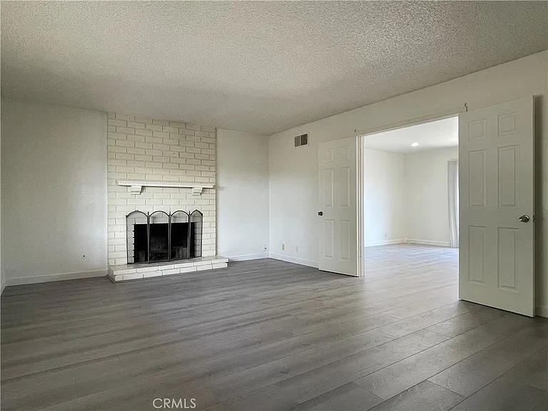 1976 Evergreen Springs Dr — Photo 7