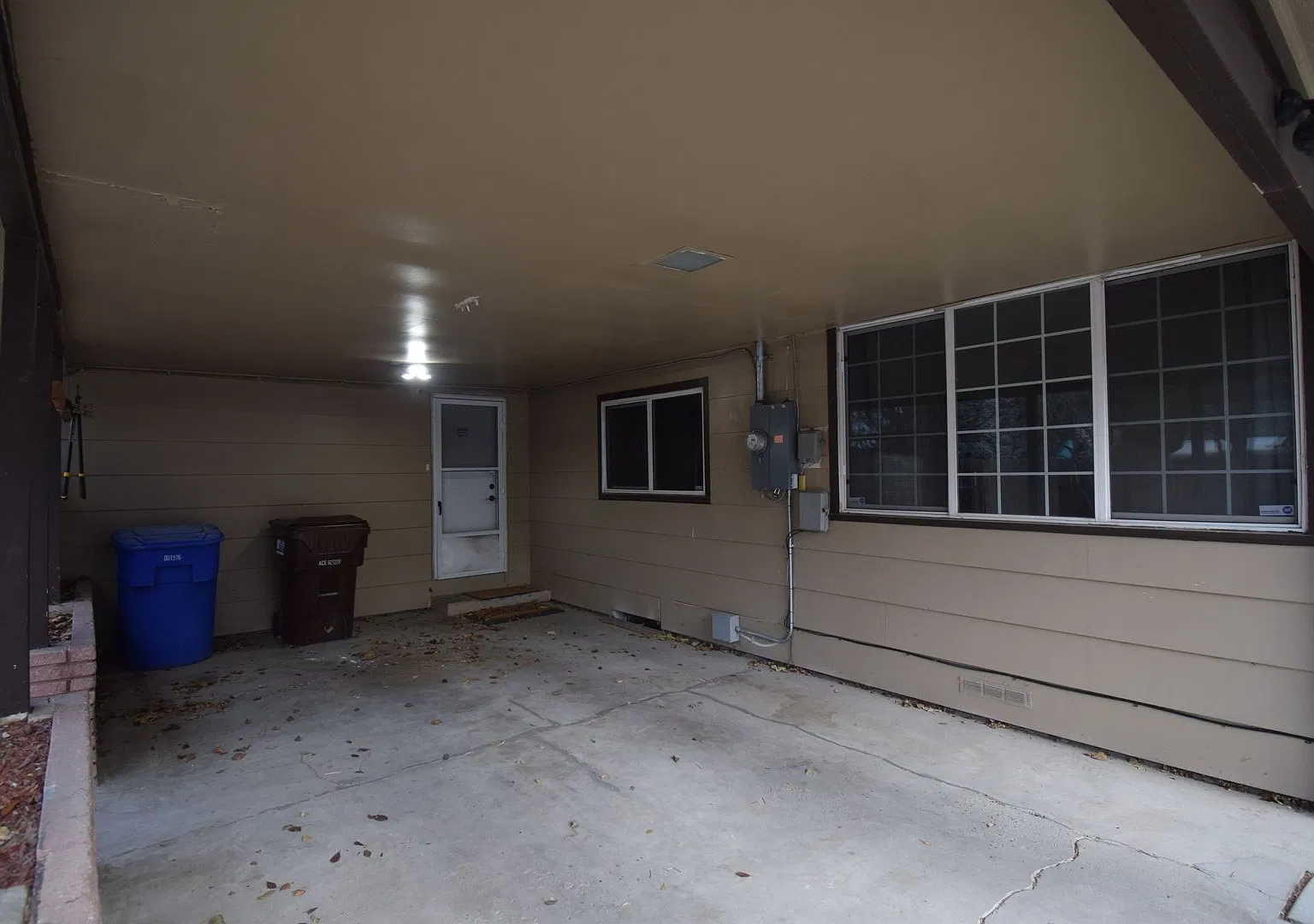 Bright Midvale 3 Bed Near Fashion Place & Fort Union — Photo 3