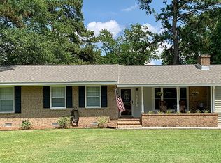 5653 Gail Dr, Ayden, NC 28513