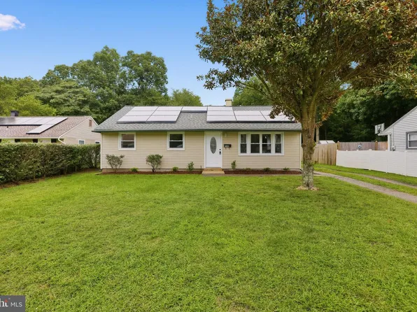 148 S Dennis Dr, Clayton, NJ 08312