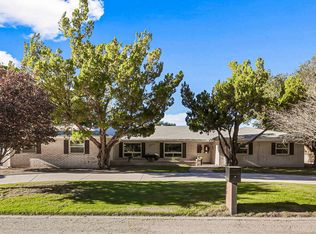 717 Live Oak Dr, El Paso, TX 79932